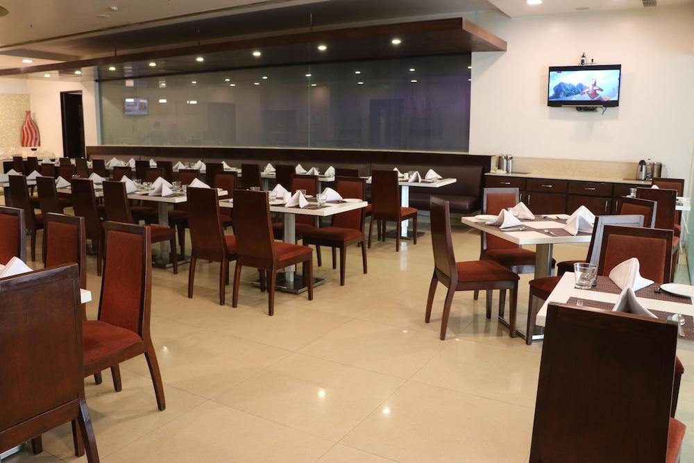 Fortune Inn Sree Kanya Visakhapatnam Bagian luar foto