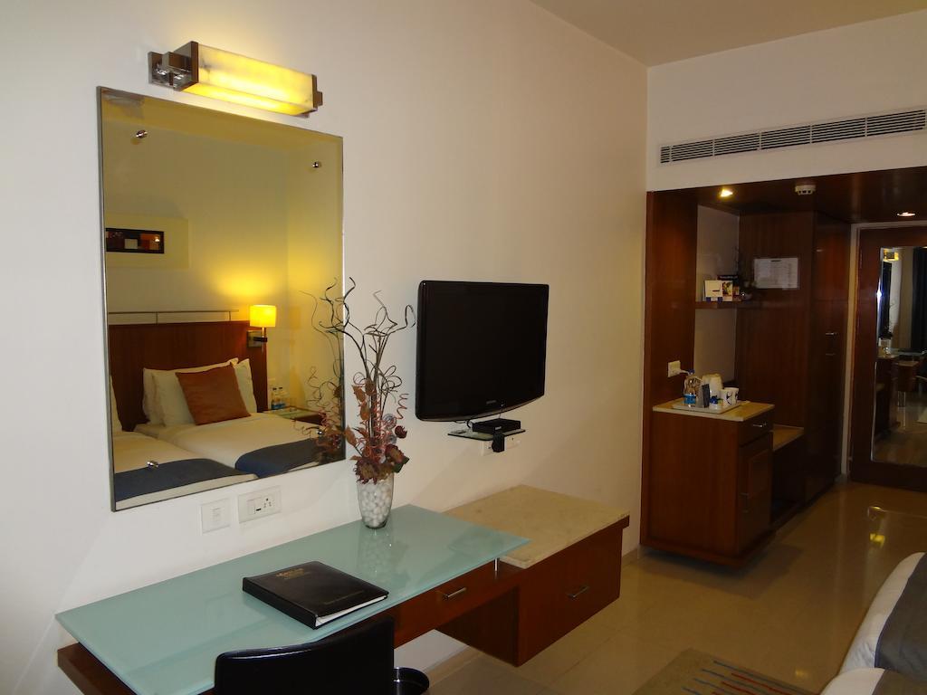 Fortune Inn Sree Kanya Visakhapatnam Bagian luar foto